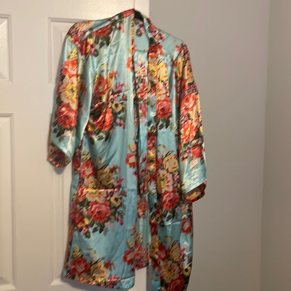 Blue floral bridesmaid robe | one size